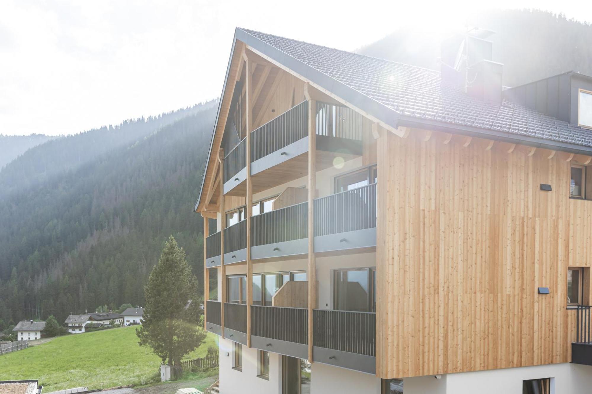 Appartements Zi Ranna Santa Maddalena in Val Casies Esterno foto